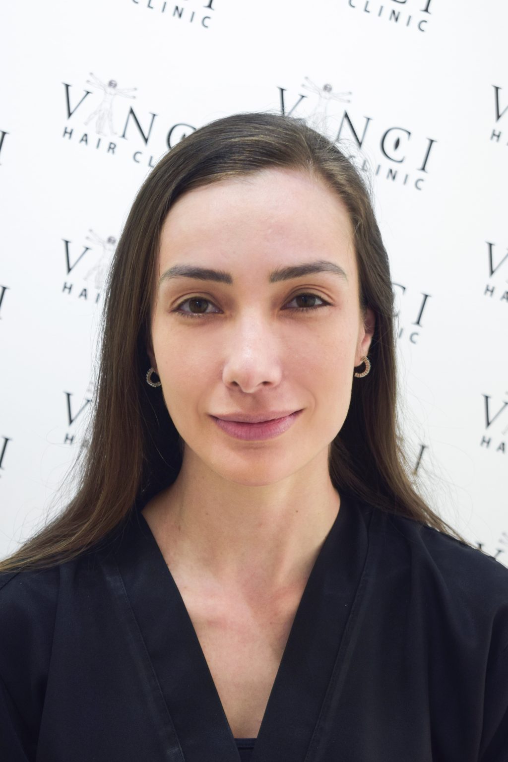 Dr Thais Alves Vinci Hair Clinic